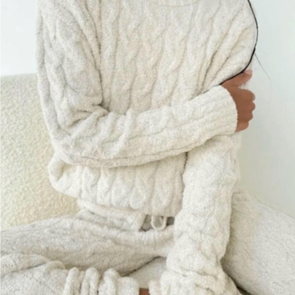 Splendid Fuzzy Pajamas Set - Size Small